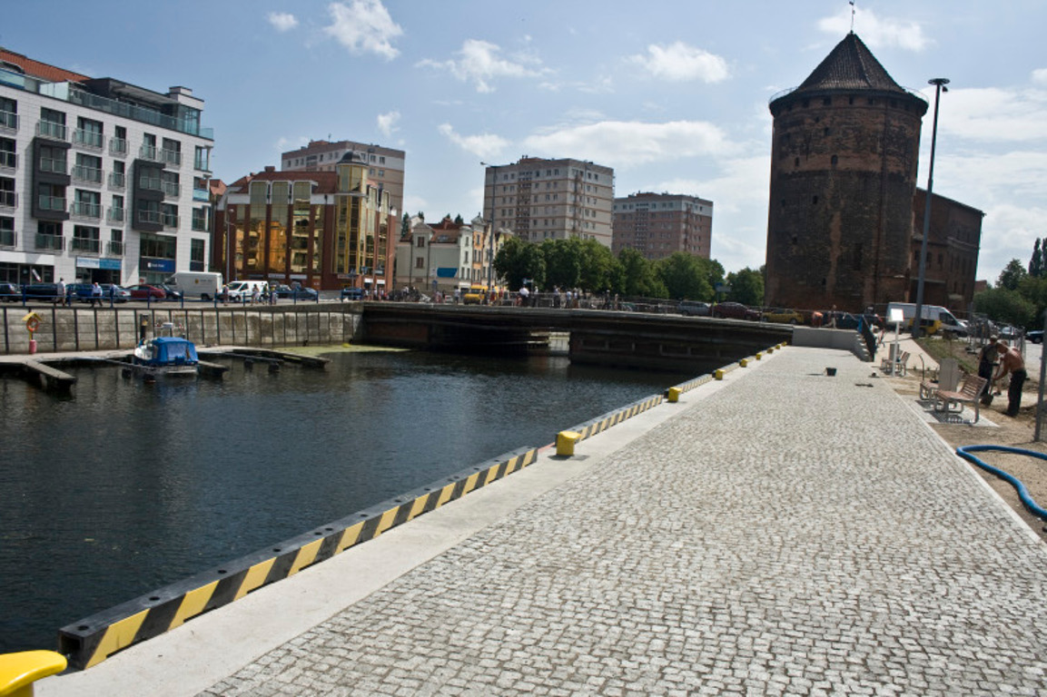 Modernizacja wejścia do portu wewnętrznego (w Gdańsku). Etap II - przebudowa szlaku wodnego na Motławie