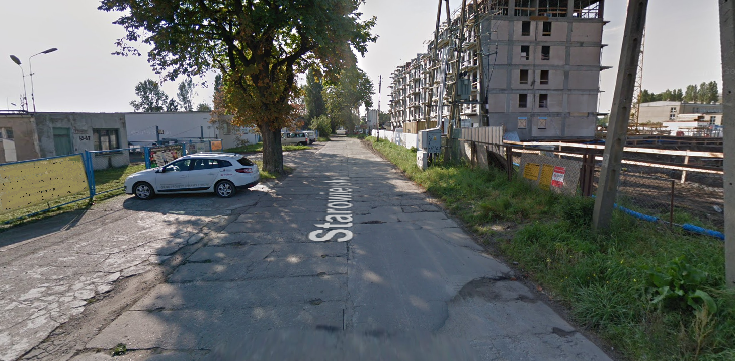 Zdjęcie przedstawia ulicę Starowiejską przed modernizacją