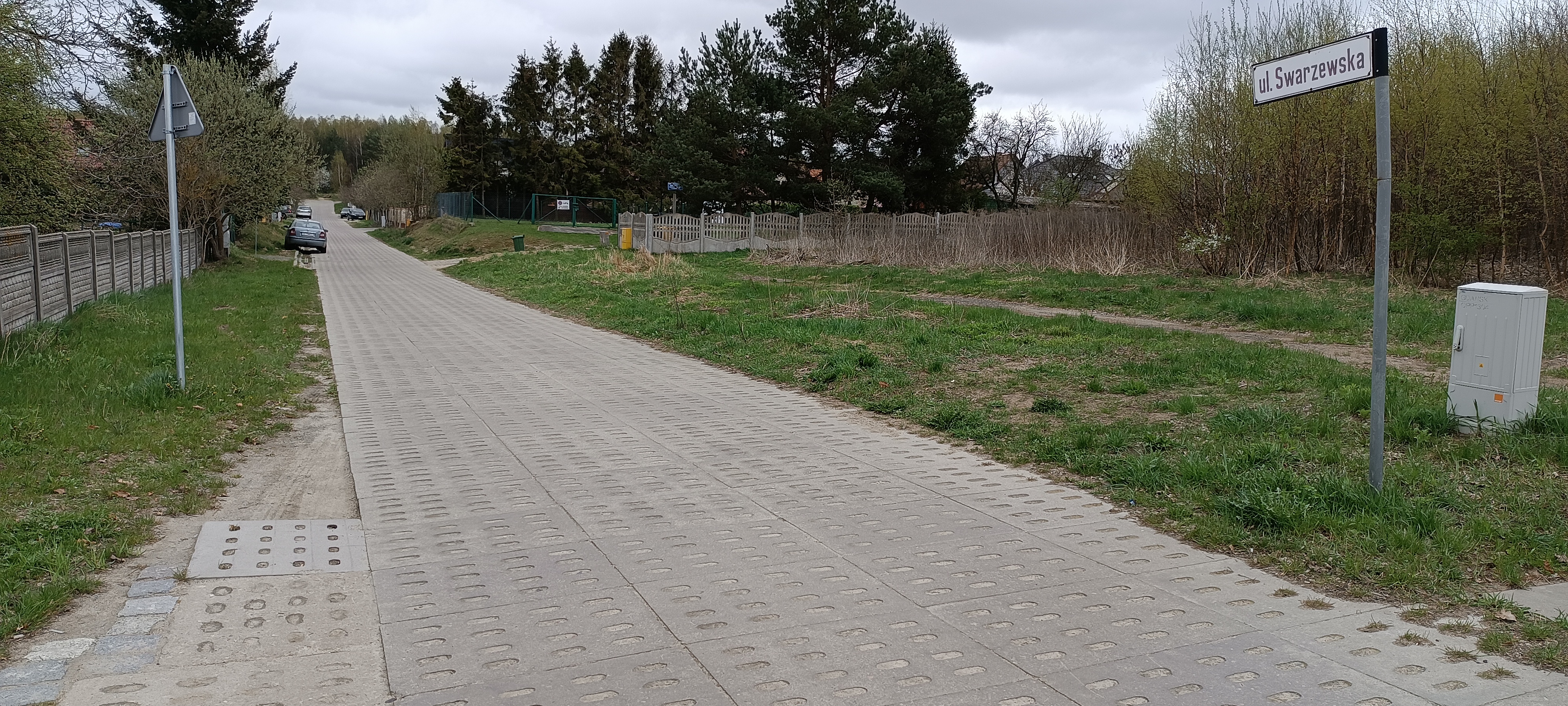 Zdjęcie przedstawia widoku ulicy Swarzewskiej po zakończeniu prac budowlanych