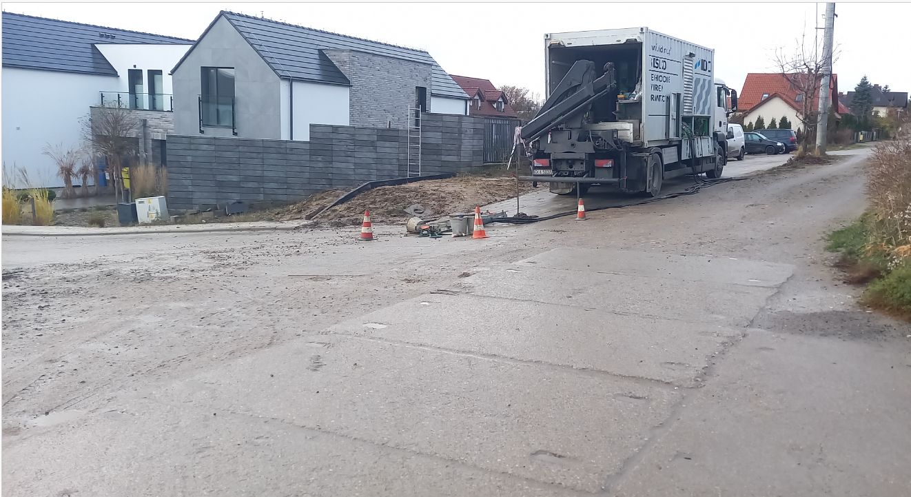 Budowa przyłącza kanalizacji sanitarnej do budynku przy ul. Oliwkowej 30