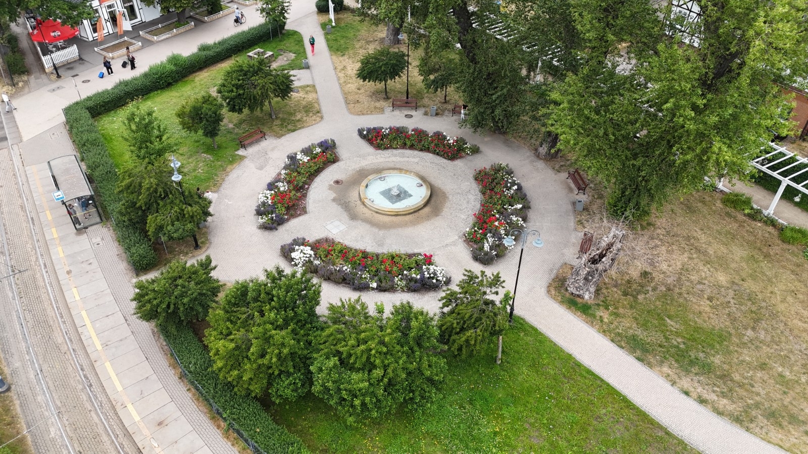 Na skwerze przy Parku Brzeźnieńskim powstała fontanna 