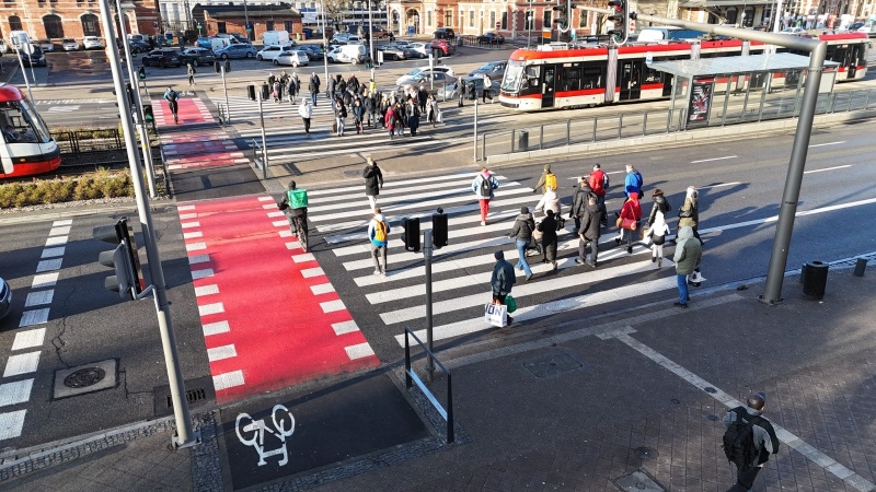 Budowa przejścia naziemnego przy dworcu Gdańsk Główny