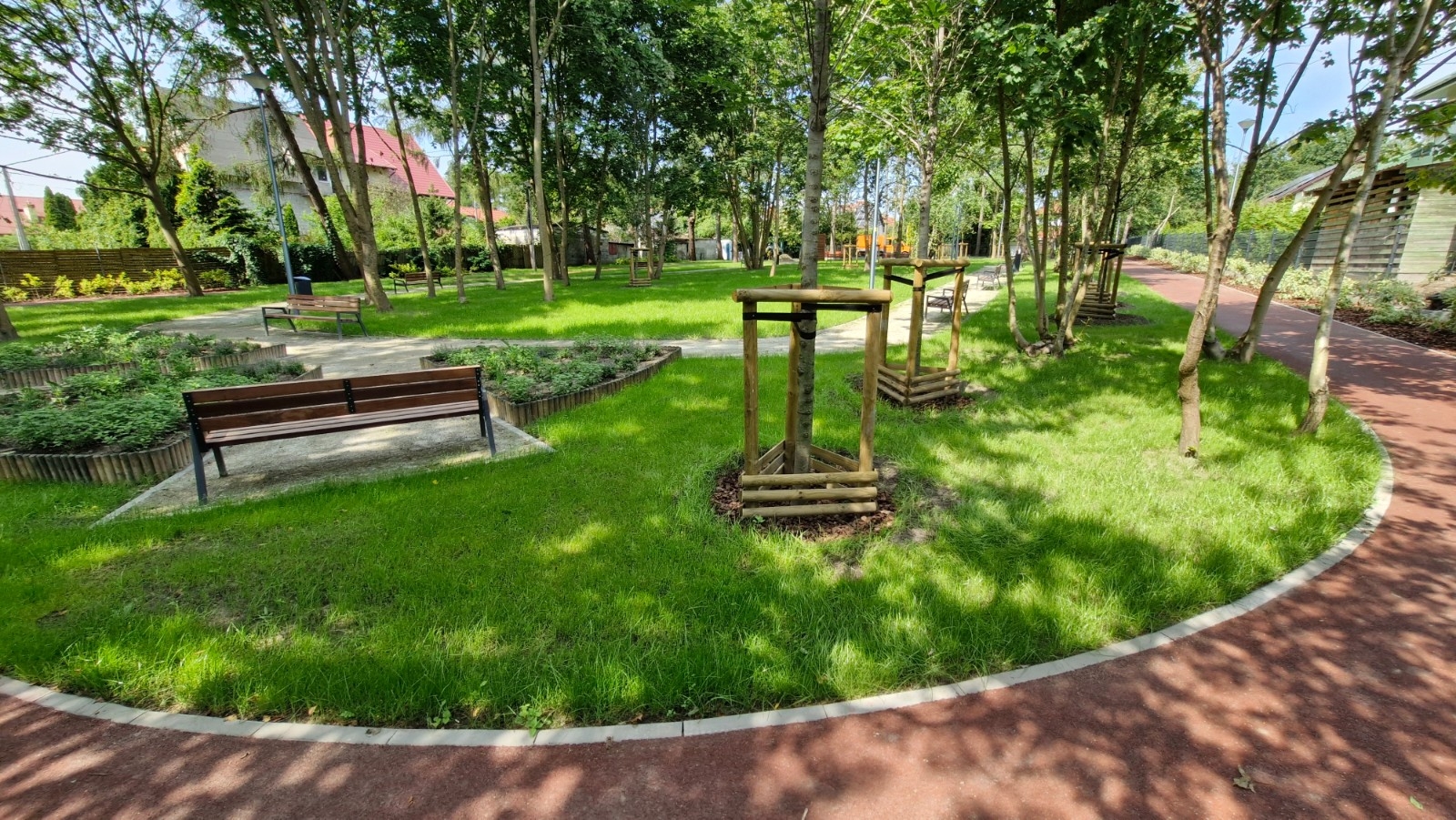 Skwer przy ul. Parterowej został zagospodarowany 