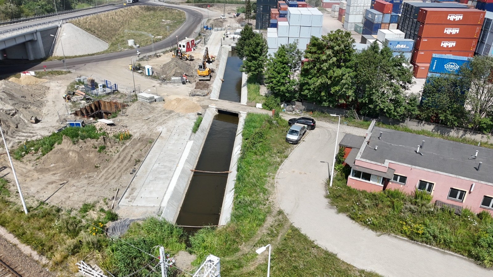 Budowa przepompowni na terenie po byłych zakładach ZNTK